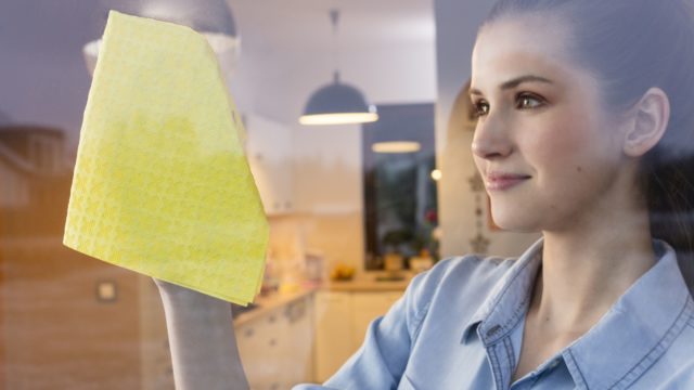 Ściereczka okienna Actifibre Window marki Vileda_fot. Vileda_ (3)